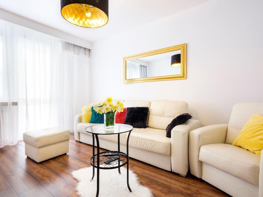 Apartament Kolorowy Krasków Εξωτερικό φωτογραφία